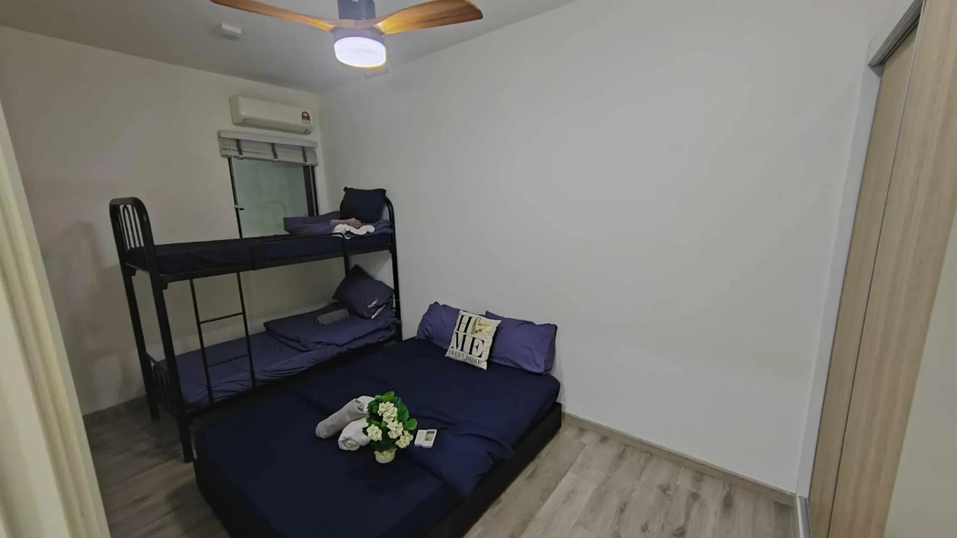 Mid Valley Southkey Mall - 24-7 Support - Netflix - Infinity Pool Τζόχορ Μπάχρου 0*,